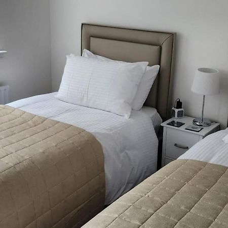 Апартаменти 10 Ladyknowe Court Моффат Екстер'єр фото